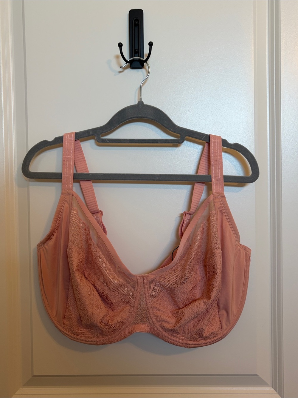 Women’s Lace Underwire Bra in Dusty Rose
